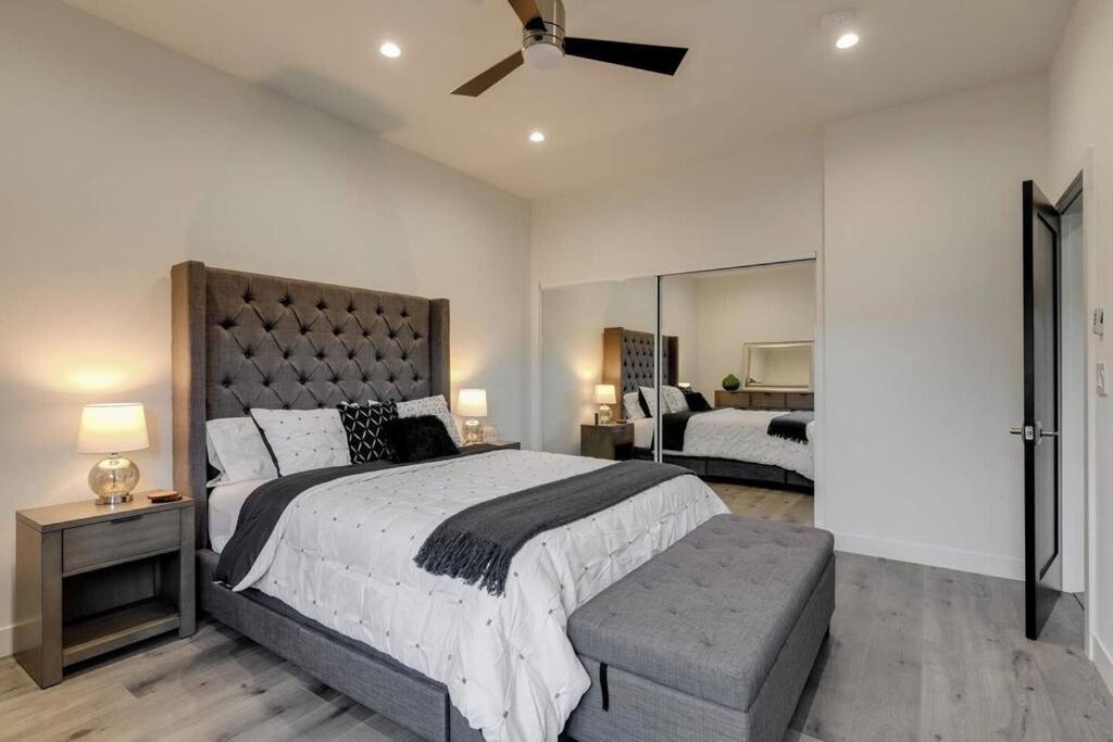 1bed 1full Bath, Full Kitchen, Queen Sofa Bed, Queen Bed, Parking, Ev Apartment